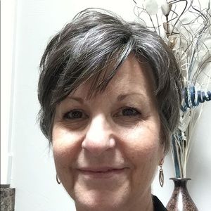 Meet your Posher, Janet